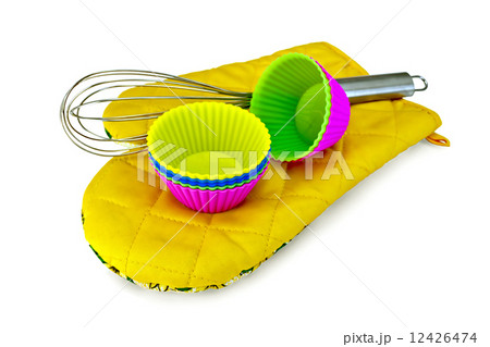Molds for cupcakes with mixer on potholder Molds for cupcakes with mixer on potholder 12426474
