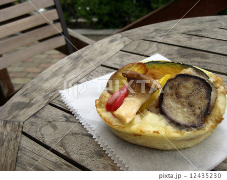 野菜のフォカッチャ 12435230