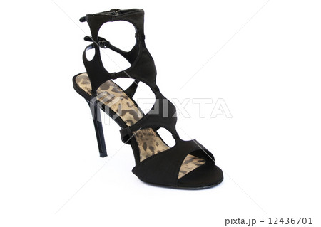 Womanish shoes 12436701