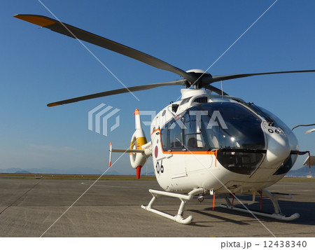 TH-135(小月航空基地スウェルフェスタ2014地上展示) 12438340