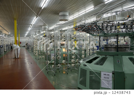 エチオピア　アジスアベバ　縫製工場 12438743