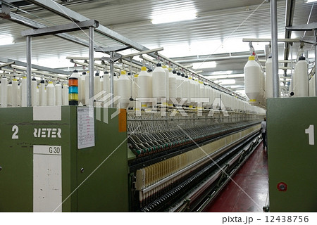 エチオピア　アジスアベバ　縫製工場 12438756