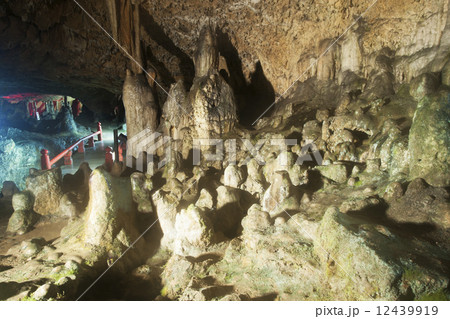 鍾乳洞 岡山 満奇洞 鍾乳洞 岡山 満奇洞 12439919