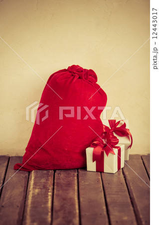 Christmas gift Christmas gift 12443017
