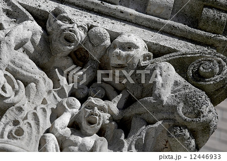 Sculptures Sculptures 12446933