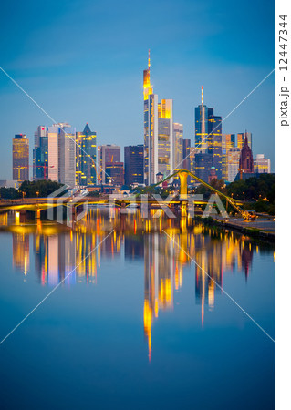 Frankfurt after sunset 12447344