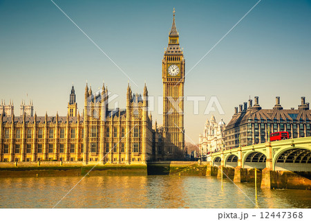Big Ben and Houses of parliament, London 12447368