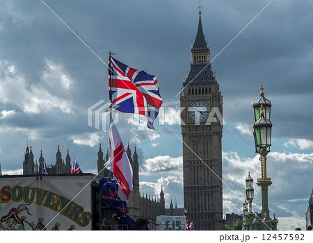 Union Jack and Parliament 12457592