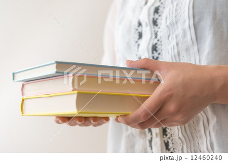 女性ポートレート 12460240