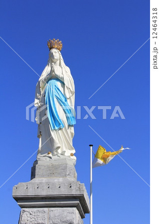 ルルド　ピレネー山脈　フランス 12464318