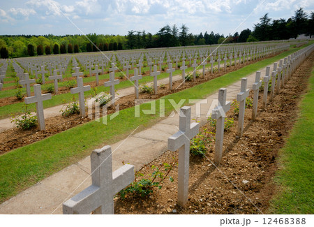 Verdun memorial 12468388