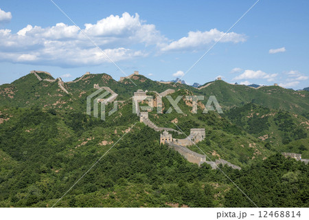 Beijing Great Wall in China, the majestic Great Wall, a symbol of China. Beijing Great Wall in China, the majestic Great Wall, a symbol of China. 12468814
