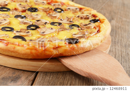 Mushroom pizza Mushroom pizza 12468911