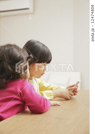 子供 12474806