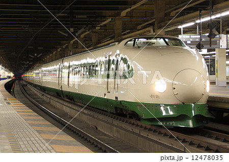 東北・上越新幹線200系（原色緑帯） 12478035