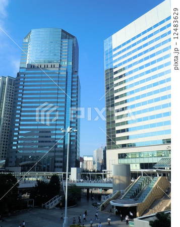 品川駅港南口 12483629