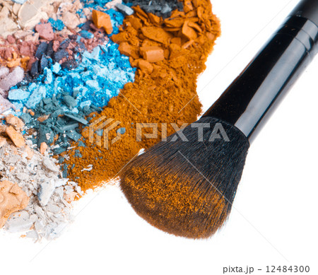 set of multicolor crushed eyeshadows set of multicolor crushed eyeshadows 12484300