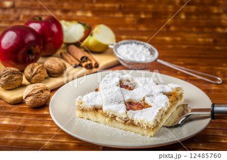 homemade apple cake 12485760