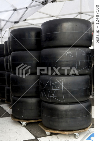 タイヤ モータースポーツ 12487100