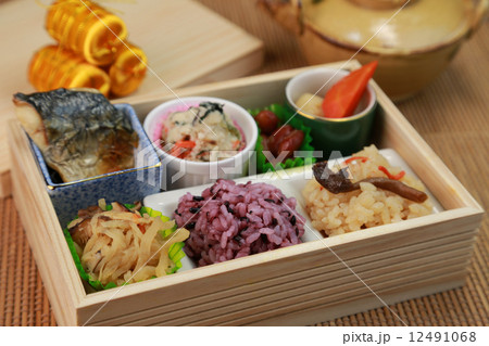 弁当 弁当 12491068