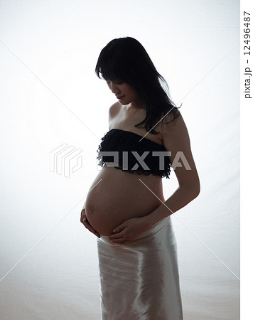 妊婦さん 妊婦さん 12496487