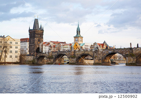 Panorama on Charles Bridge in Prague in the eveining 12500902