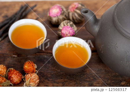 Chinese style herbal floral tea Chinese style herbal floral tea 12508317