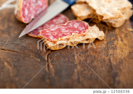 italian salame pressato pressed slicing 12508336