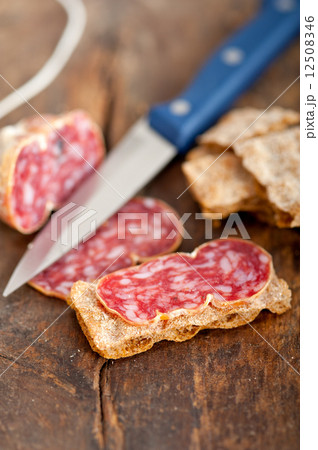 italian salame pressato pressed slicing 12508346