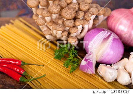 Italian pasta and mushroom sauce ingredients Italian pasta and mushroom sauce ingredients 12508357