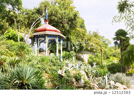 wooden pavilion in Nikitsky Botanical Garden 12512563