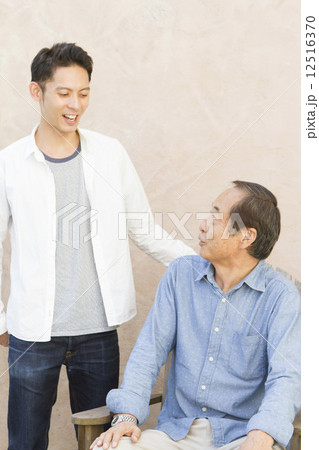 男性二世代 男性二世代 12516370