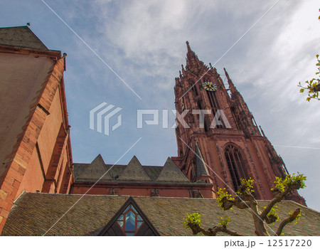 Frankfurt Cathedral 12517220