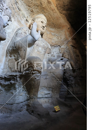 大同　雲崗石窟　世界遺産 12519795