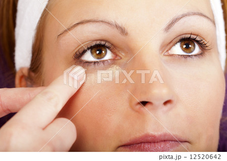 Real Beauty and Make-up session - Series Real Beauty and Make-up session - Series 12520642