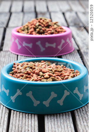 Dog food 12520859