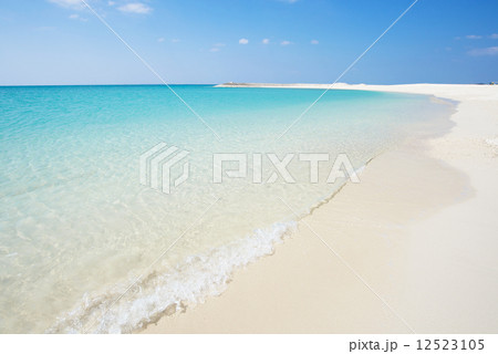 沖縄の海・豊崎美らSUNビーチ 12523105