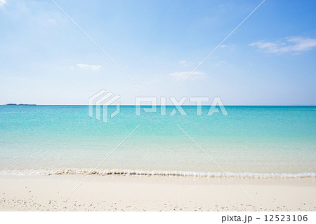 沖縄の海・豊崎美らSUNビーチ 12523106
