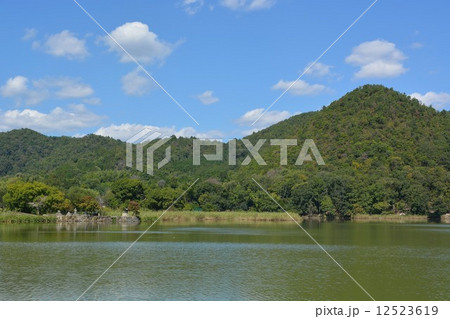 初秋の京都嵯峨野 12523619