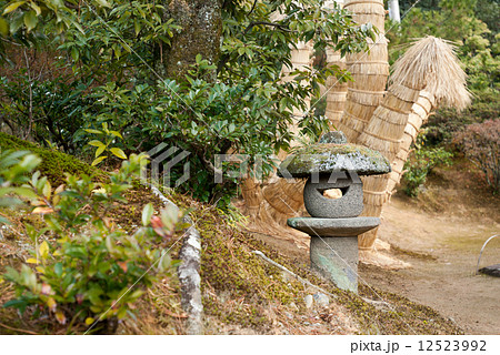 桂離宮　織部灯籠 12523992