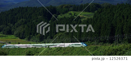 特別列車とれいゆ 山形線のとれいゆ 特別列車とれいゆ 山形線のとれいゆ 12526371