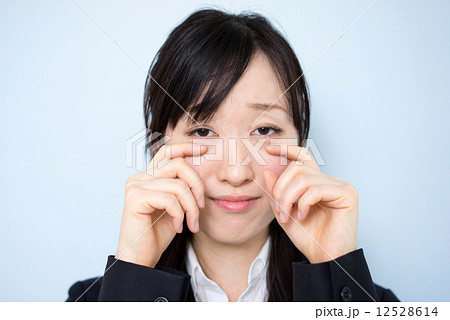 泣く女性 泣く女性 12528614