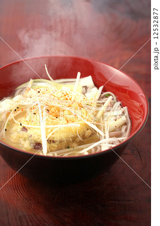 出来たての天婦羅そば イメージ 湯気あり 出来たての天婦羅そば イメージ 湯気あり 12532877