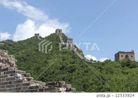 Beijing Great Wall in China, the majestic Great Wall, a symbol of China. 12533924