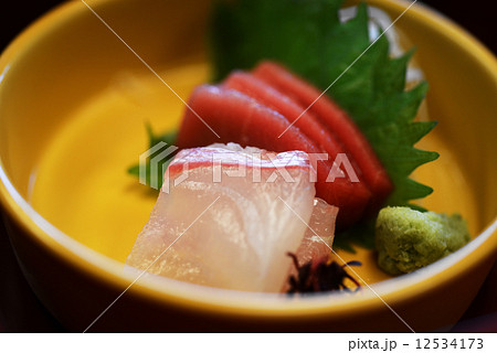 刺身 刺身 12534173