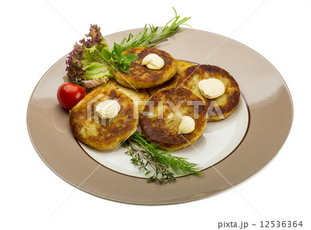 Hash browns 12536364