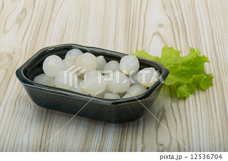 Marinated onion 12536704