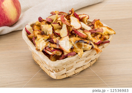 Apple chips Apple chips 12536983