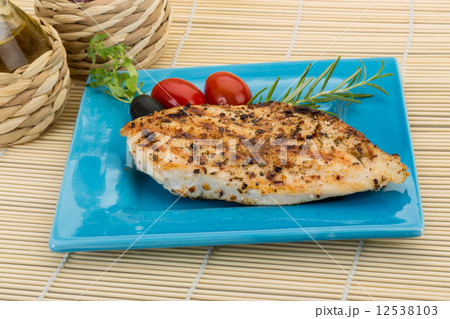 Grilled chichen breast 12538103