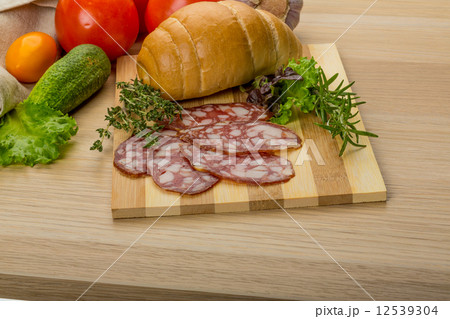 Salami 12539304